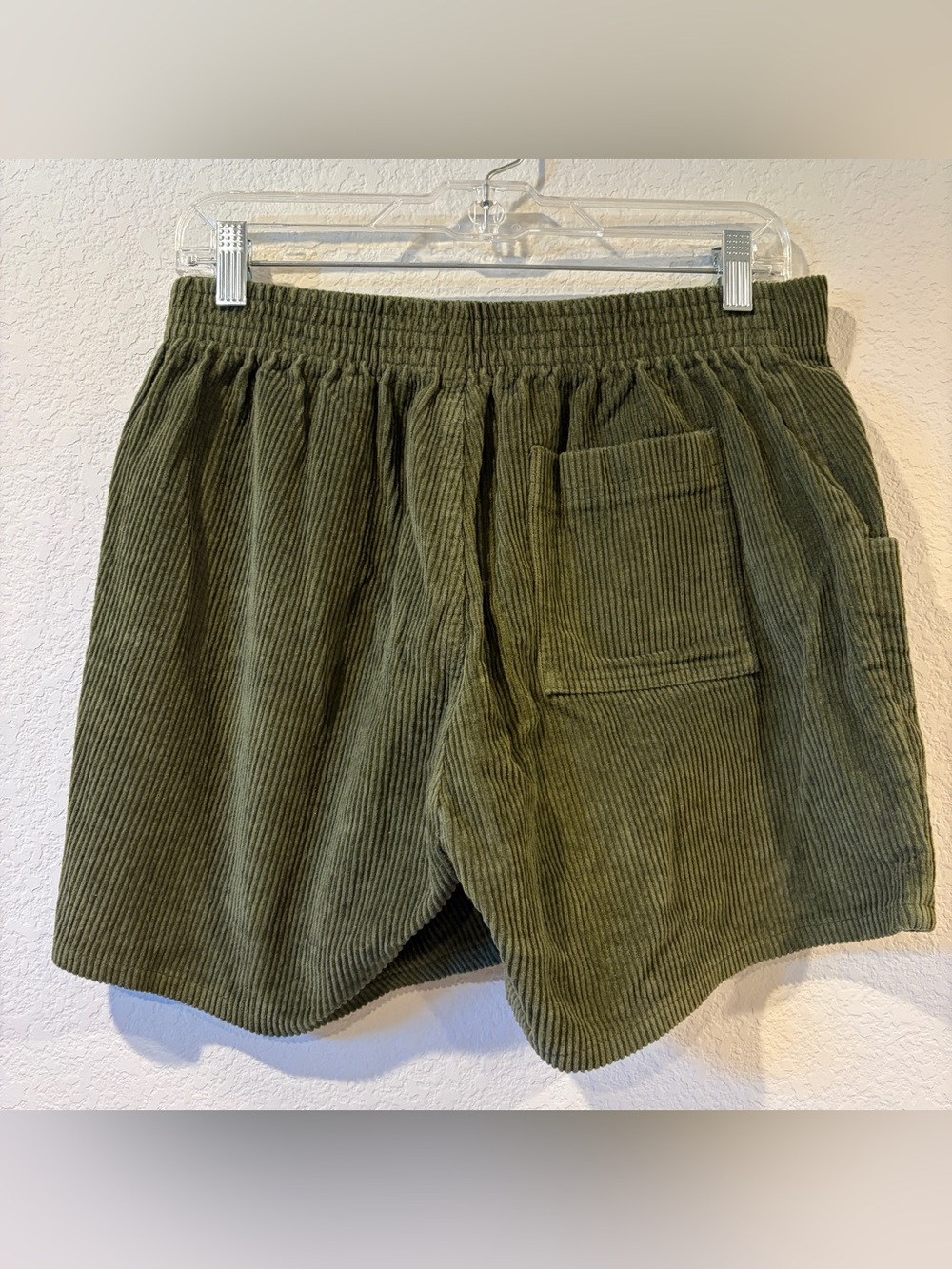 Dandy Del Mar Men’s Green Corsica Corduroy 5” Shorts - Medium - Picture 5 of 9